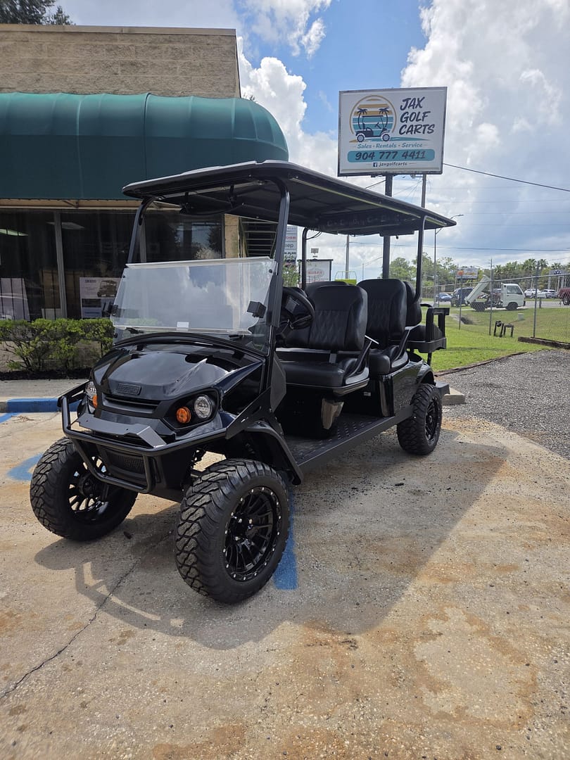 2026 E-Z-GO Express 6 Summit XTL