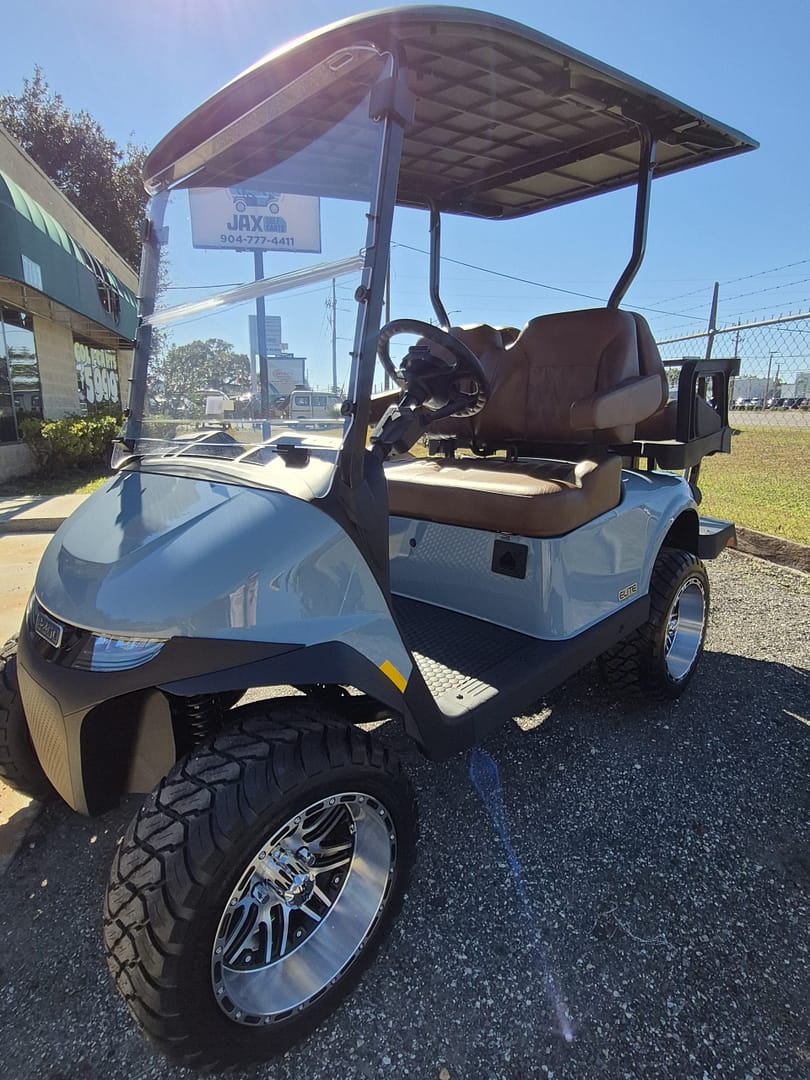 2026 E-Z-GO RXV 4 XL